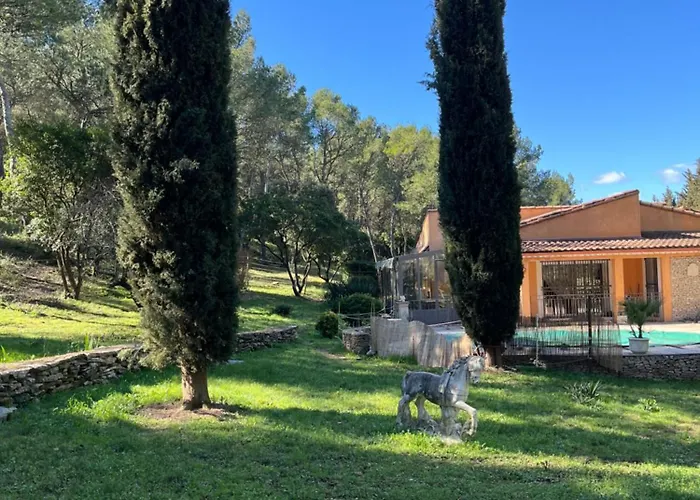 לינה וארוחת בוקר Agreables Au Calme